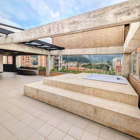 30 Living Suites 메딜린 외부 사진