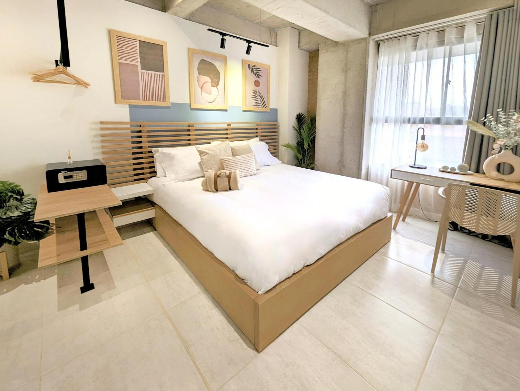 30 Living Suites 메딜린 외부 사진